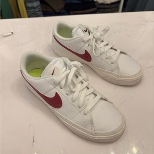 Nike White Leather Low-Top Sneakers with Raspberry Swoosh